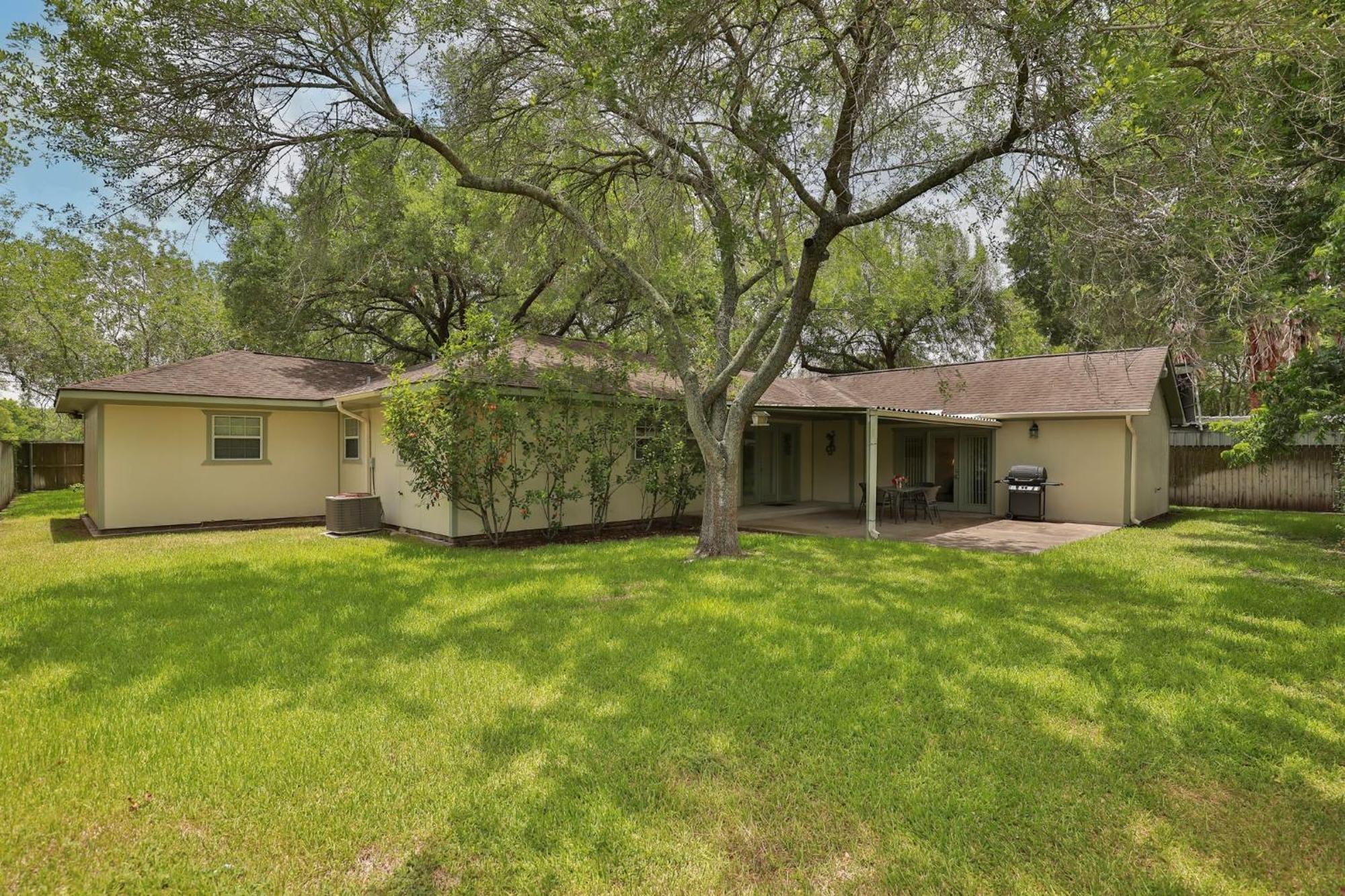 11616 Old Main Street Loop Road Villa Houston Exterior photo